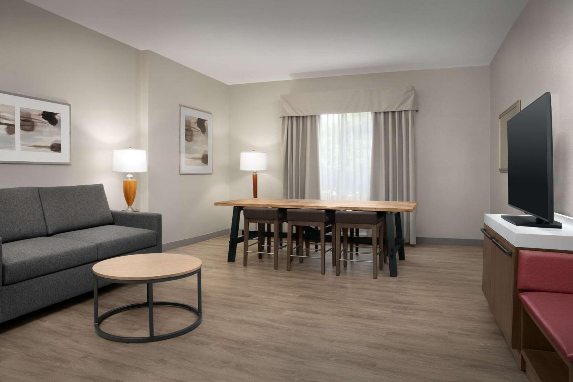 Hilton Garden Inn Philadelphia-Fort Washington Eksteriør billede