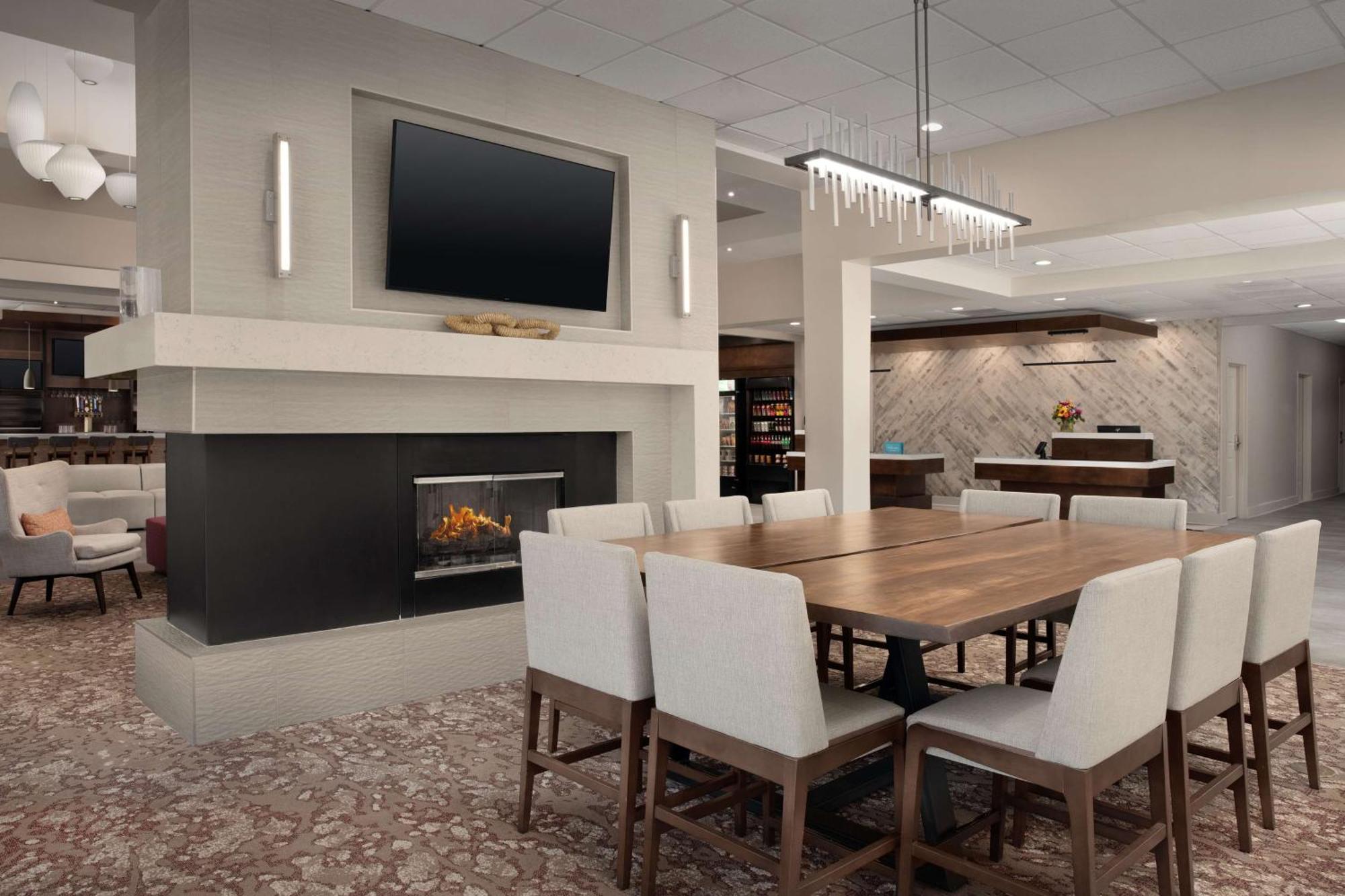 Hilton Garden Inn Philadelphia-Fort Washington Eksteriør billede